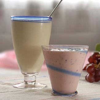 Licuado de banana y batido multifrutal